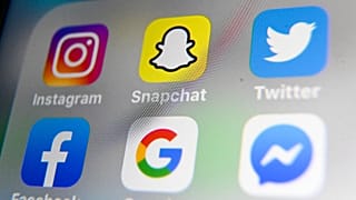  تطبيقات مواقع التواصل الاجتماعي على الأجهزة المحمولة.