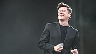 Rick Astley 2016 auf dem V Festival im Hylands Park, Großbritannien