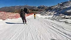 Des skieurs à Tignes, 17 Octobre 2021