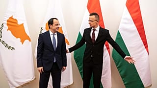 ΣΥΝΑΝΤΗΣΗ ΥΠΕΞ Ν. ΧΡΙΣΤΟΔΟΥΛΙΔΗ ΜΕ ΥΠΕΞ ΤΗΣ ΟΥΓΓΑΡΙΑΣ P. SZIJJARTO