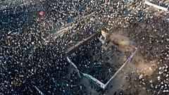 آلاف التشيليين يشاركون في فعّاليات إحياء الذكرى الثانية لبدء احتجاجات على انعدام المساواة 18 تشرين الأول/أكتوبر 2021