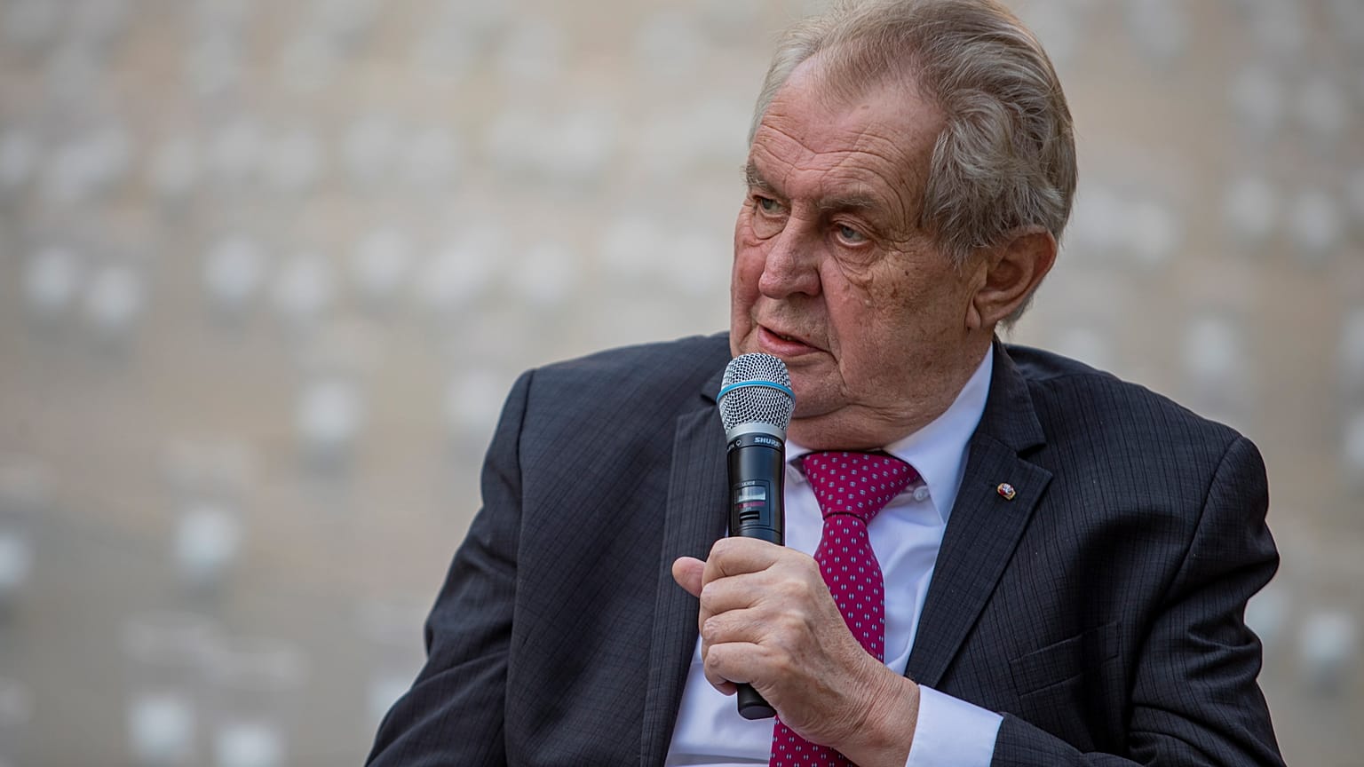 Archív: Milos Zeman cseh elnök Prágában 2021. május 10-én.