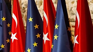 Türkiye - AB bayrakları