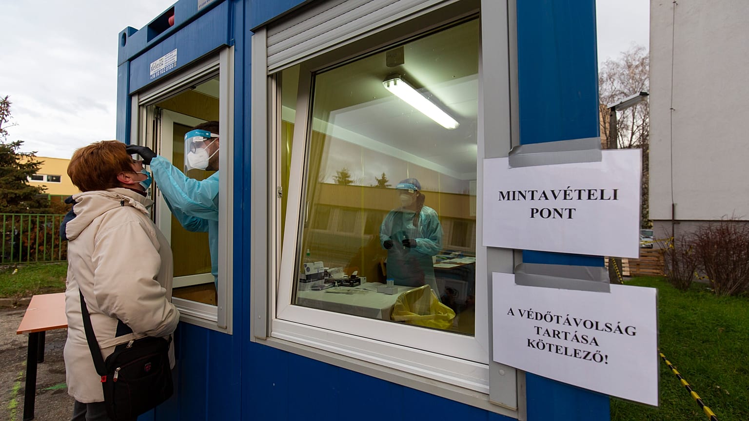 Egyre magasabb a pozitív eredményű tesztek aránya