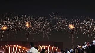 ألعاب نارية خلال افتتاح