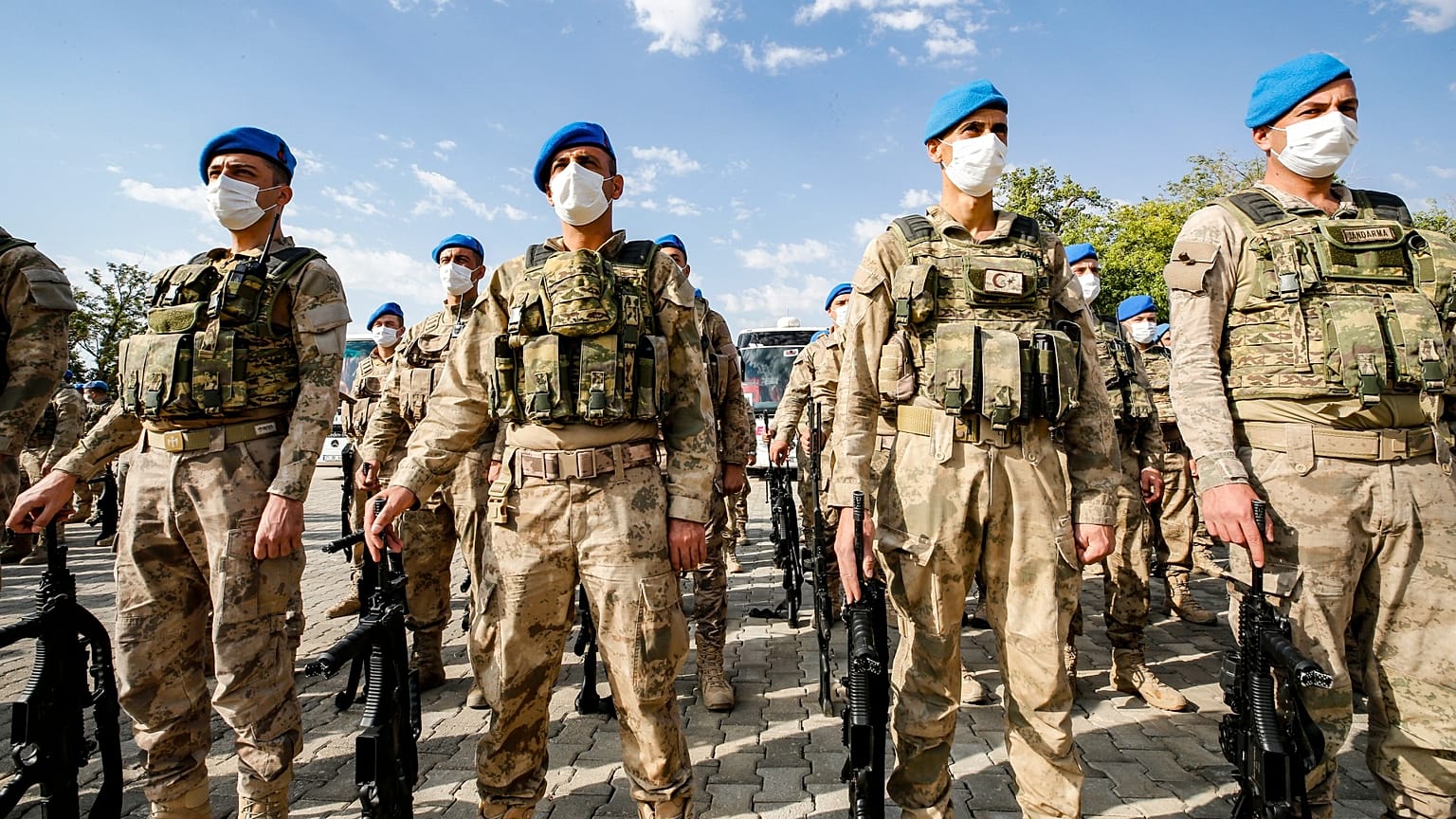 Irak ve Suriye tezkeleri Meclis Başkanlığı'na sunuldu
