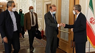 علی باقری و انریکه مورا