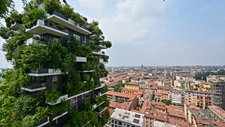 A Bosco Verticale egyik tornya