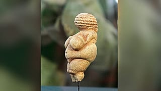 تندیس «ونوس ویلندورف» در موزه تاریخ وین