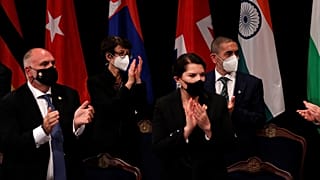 Uğur Şahin ve Özlem Türeci'ye İspanya'da Asturias Prensesi ödülü verildi