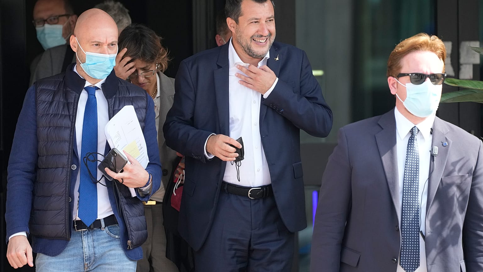 Matteo Salvini a su salida del juzgado de Palermo, en Sicilia