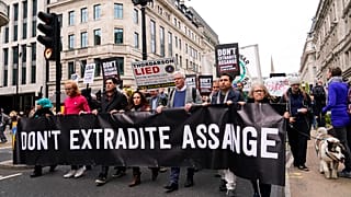 Simpatizantes de Julian Assange este sábado en las calles de Londres