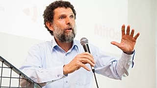 رجل الأعمال التركي والمعارض عثمان كافالا 