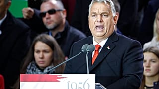 Viktor Orbán beim Wahlkampfauftakt in Budapest