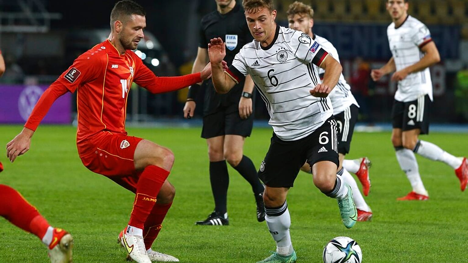 Joshua Kimmich am 11.10.21 im WM-Qualifikationsspiel gegen Nord-Mazedonien