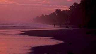 El huracán Rick podría transformarse en tierra en tormenta tropical