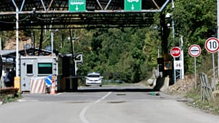 The northern Kosovo border crossing of Brnjak.