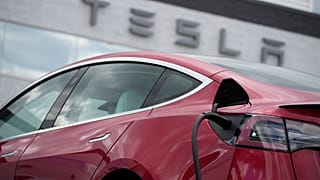 Tesla'nın ürettiği elektrikli araçlar 