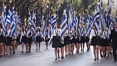 Μαθητικές παρελάσεις - φώτο αρχείου