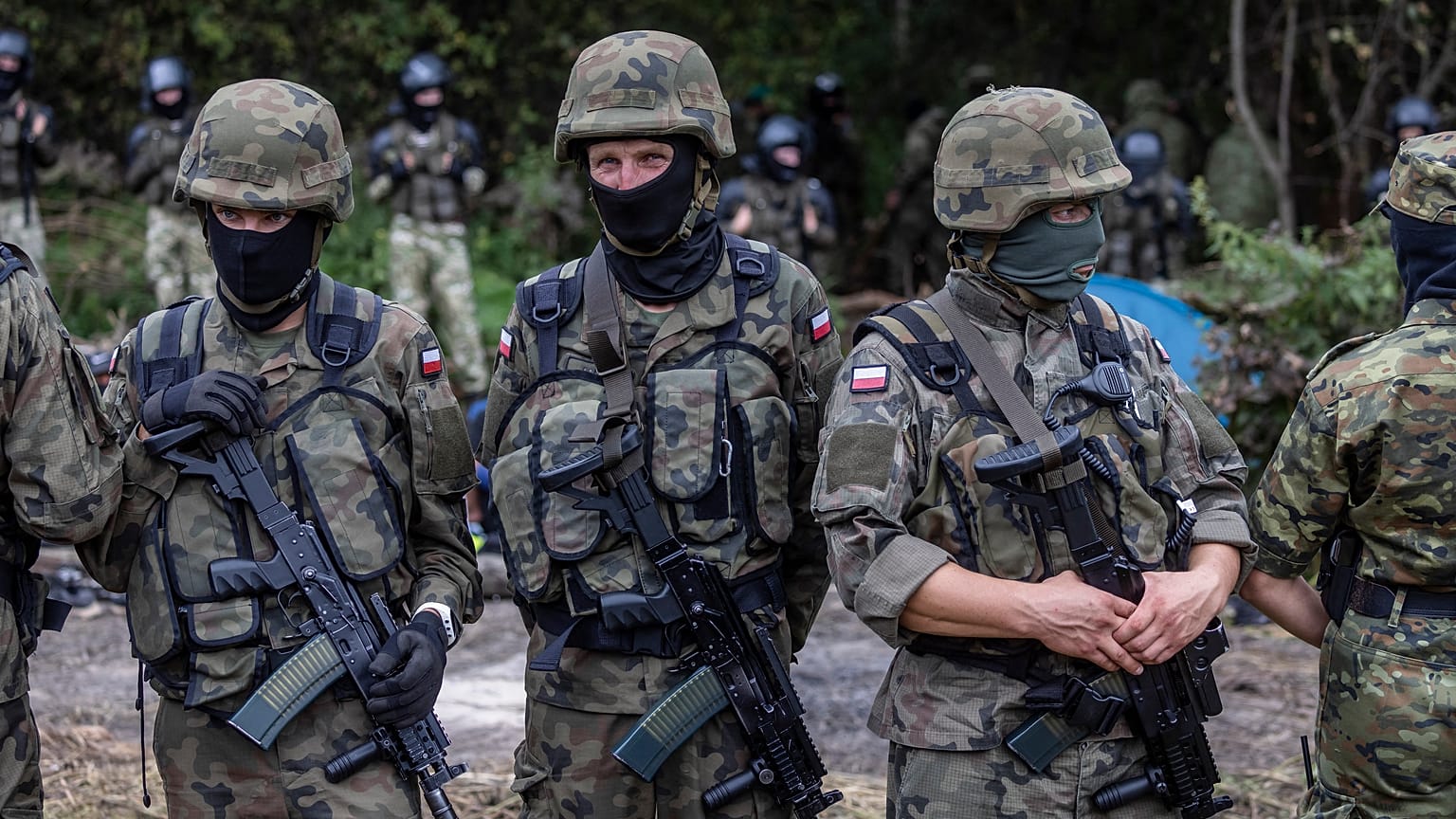 Migrants : tensions à la frontière Bélarus-Pologne
