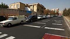 Eine Warteschlange vor einer Tankstelle in Teheran an diesem Dienstag
