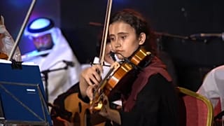 تضم أوركسترا "زهرة" التي انطلقت في عام 2016 خمسا وثلاثين فتاة بين سن 14 و21 عاما