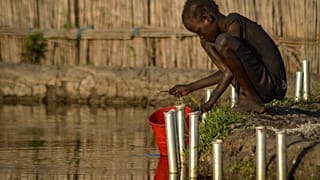 Sudanlı Tarım Bakanı, ülkede kıtlık olmadığını ve BM destekli verilerin 755.000 kişinin felaket düzeyinde açlık çektiği iddiasını şüpheli bulduğunu açıkladı.