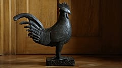 Nijerya'ya iade edilecek olan bronz horoz heykeli