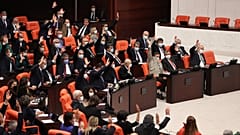 Irak ve Suriye Tezkeresi TBMM'de Kabul Edildi