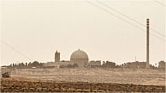 صورة تم التقاطها في 8 آذار/مارس 2014 تظهر جانباً من محطة الطاقة النووية في ديمونة بصحراء النقب جنوب إسرائيل.
