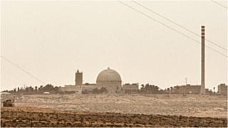 صورة تم التقاطها في 8 آذار/مارس 2014 تظهر جانباً من محطة الطاقة النووية في ديمونة بصحراء النقب جنوب إسرائيل.
