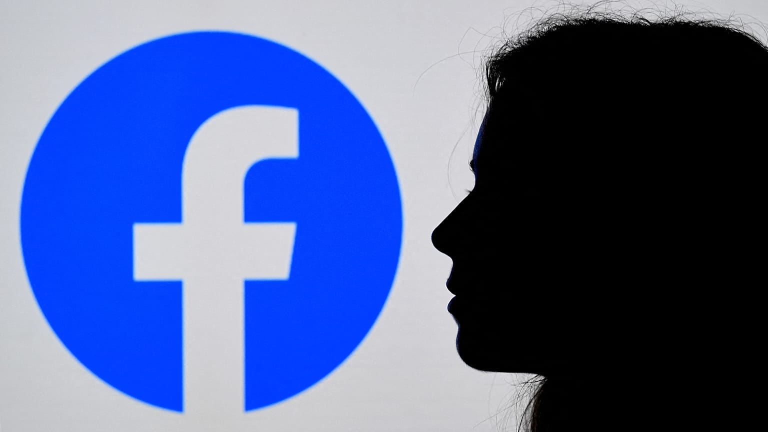 Facebook renames to meta