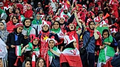  مشجعات إيرانيات - ملعب آزادي بطهران-  10 نوفمبر 2018  