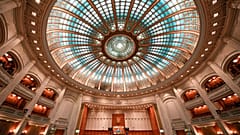 A román parlament ülésterme