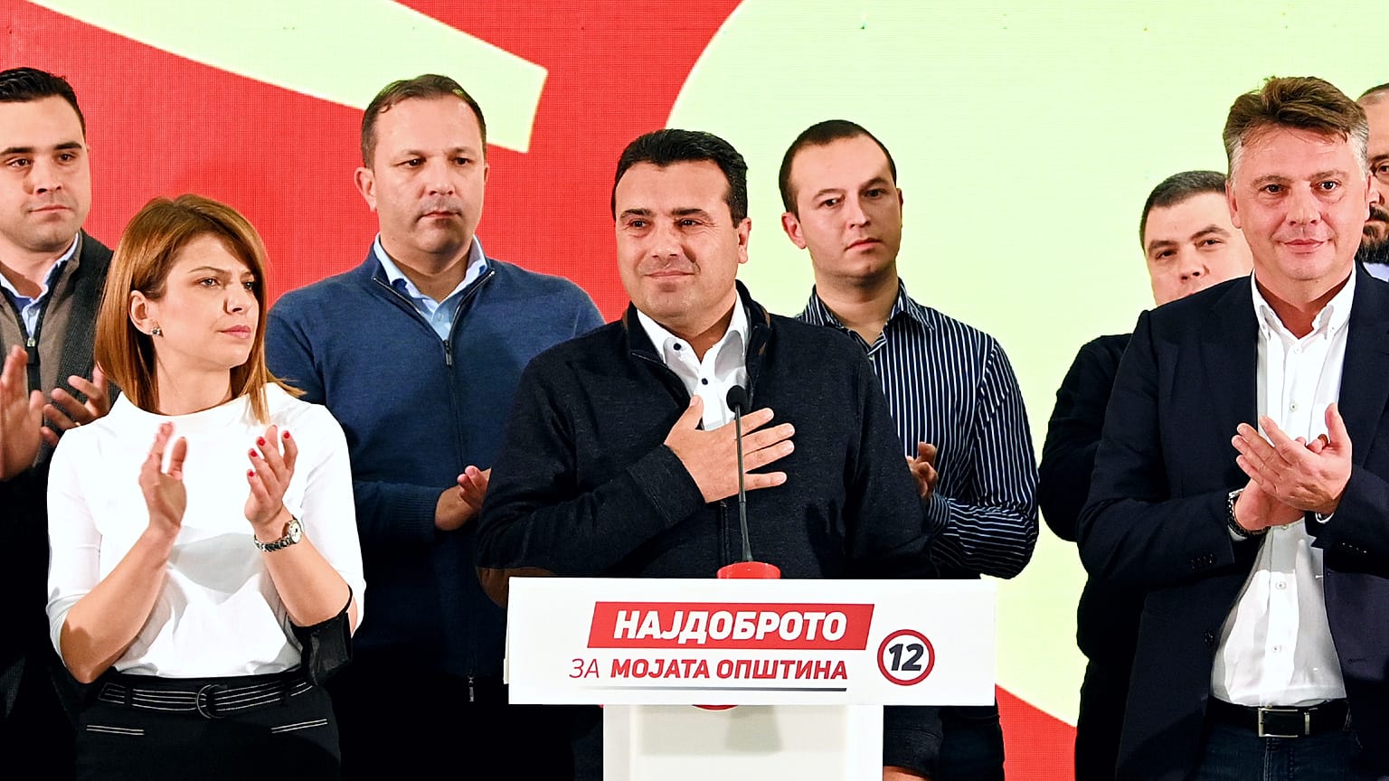 Zoran Zaev bejelenti lemondását 2021. október 31-én