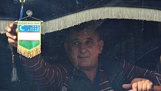 Водитель грузовика в Термезе