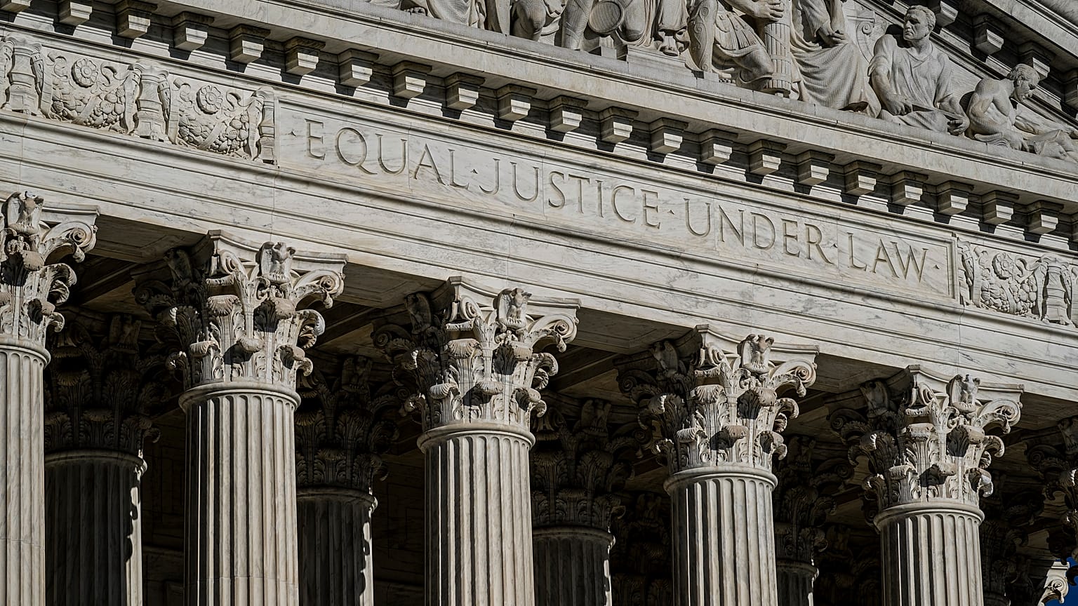 Corte Suprema USA: scontro sulla legge texana che vieta l'aborto