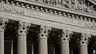 Corte Suprema USA: scontro sulla legge texana che vieta l'aborto