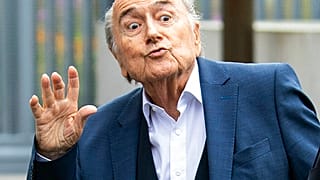 Vádat emeltek Blatter és Platini ellen