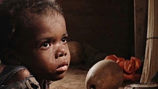 Una niña víctima de la hambruna provocada por el cambio climático en Madagascar.