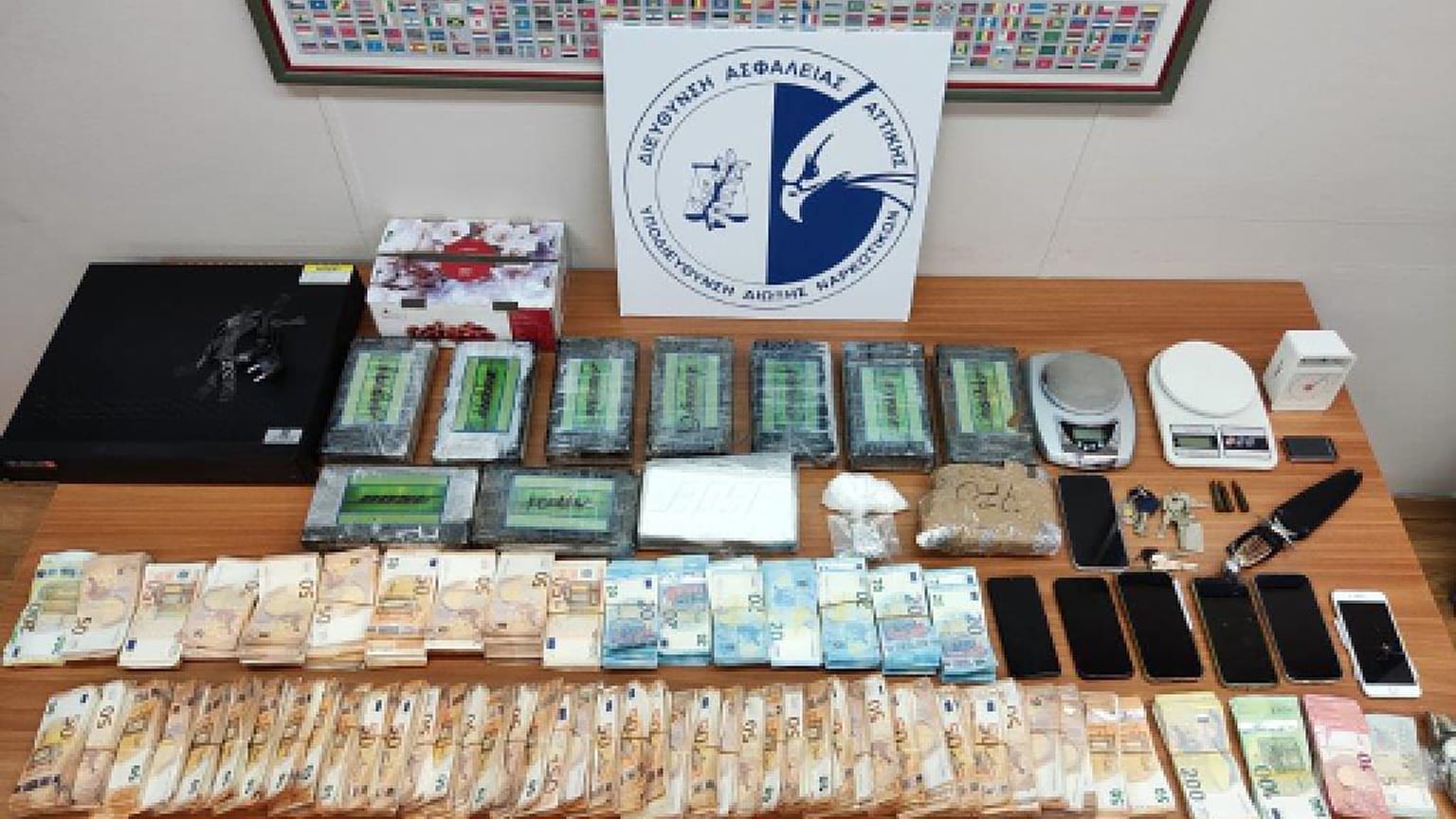 Εξάρθρωση εγκληματικής οργάνωσης που διακινούσε σημαντικές ποσότητες κοκαΐνης στην Αττική