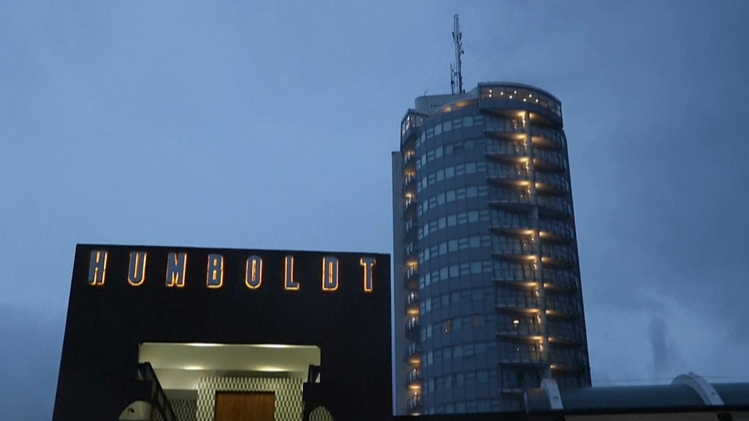 Crise vota ao abandono jóias da arquitetura