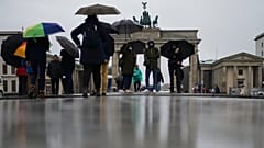 Am Brandenburger Tor in Berlin