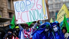 Lauter Protest gegen "Greenwashing" und "Grüne Champions"