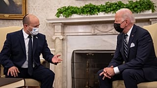 الرئيس الأمريكي جو بايدن رفقة رئيس الوزراء الإسرائيلي نفتالي بينيت.
