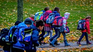In Deutschland können Kinder ab 12 Jahren gegen Covid-19 geimpft werden. Die Infektionsrate ist aber bei jüngeren Kindern Experten zufolge hoch.
