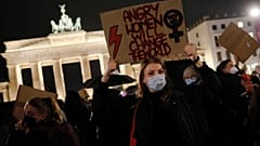 Der Abschaffung des Werbeverbots ging eine lange Debatte voraus.