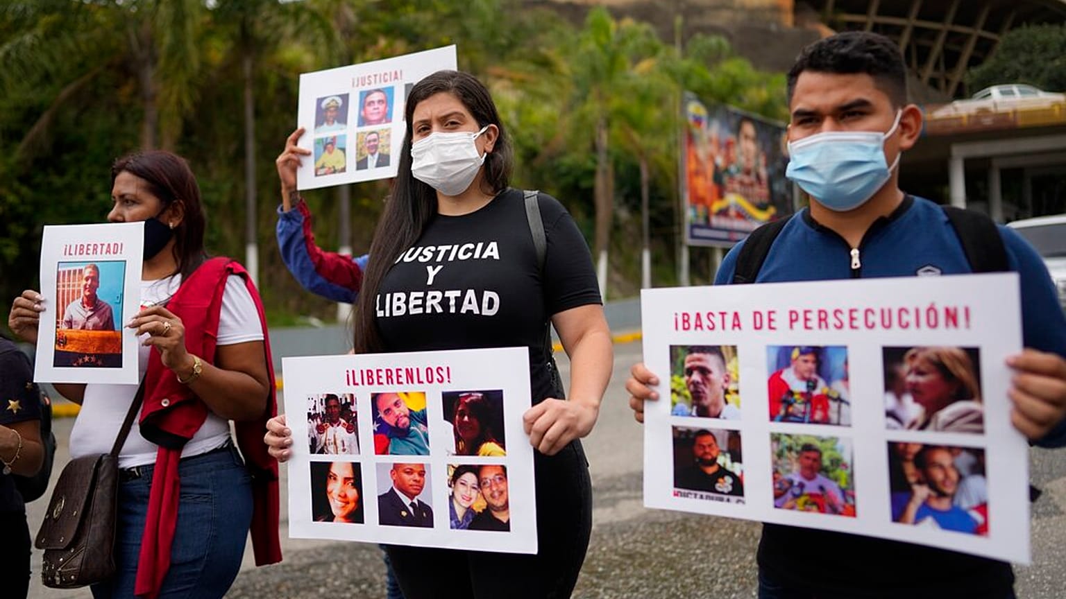 In Caracas demonstrieren Menschen für "Gerechtigkeit und Freiheit"