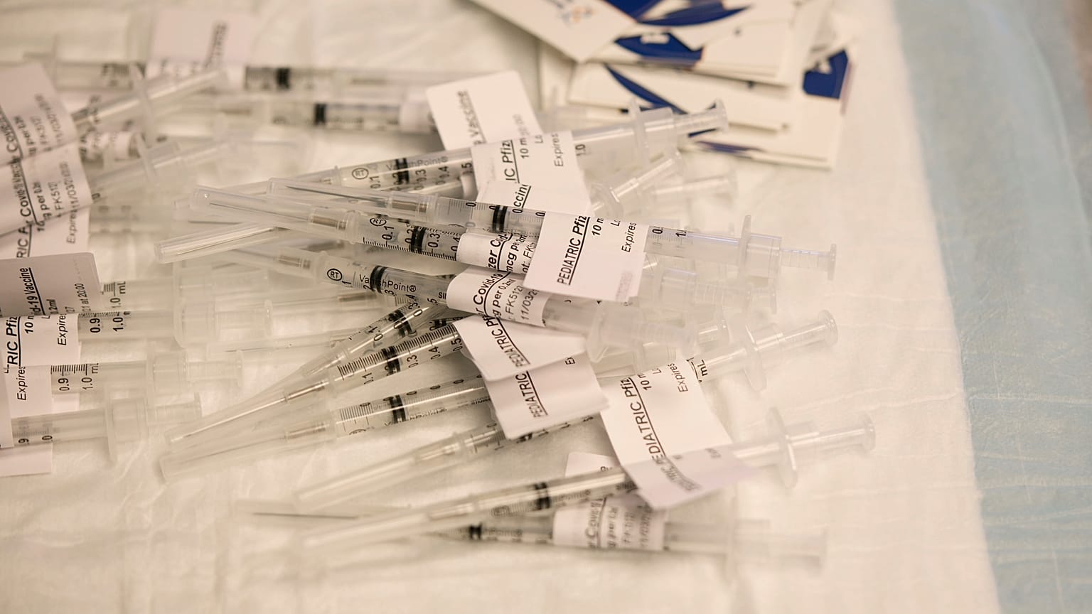 Pfizer BioNTech'in çocuklar için ürettiği Covid-19 aşısı