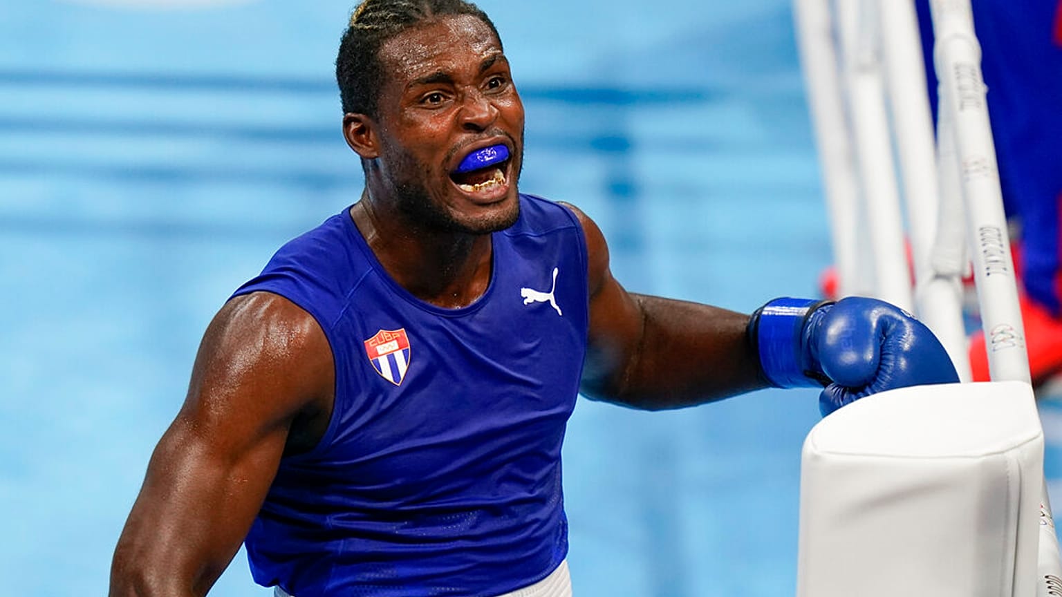 AIBA Men’s World Boxing Championship semi-final thrilled in Belgrade